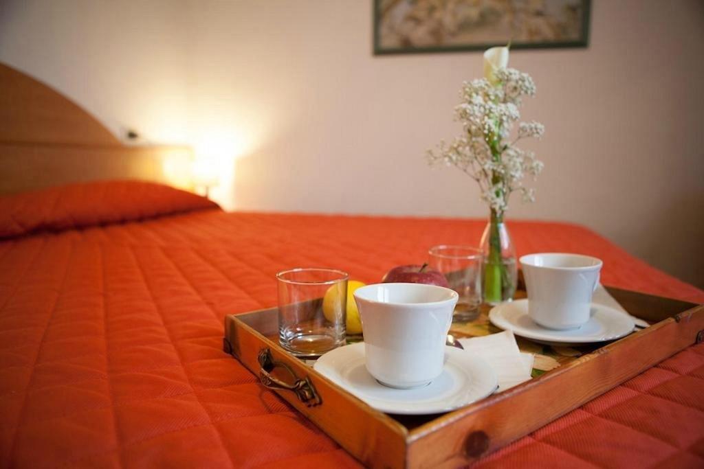 Giada Palace Apartments & Pool - Giada Palace Group ลุคคา ภายนอก รูปภาพ